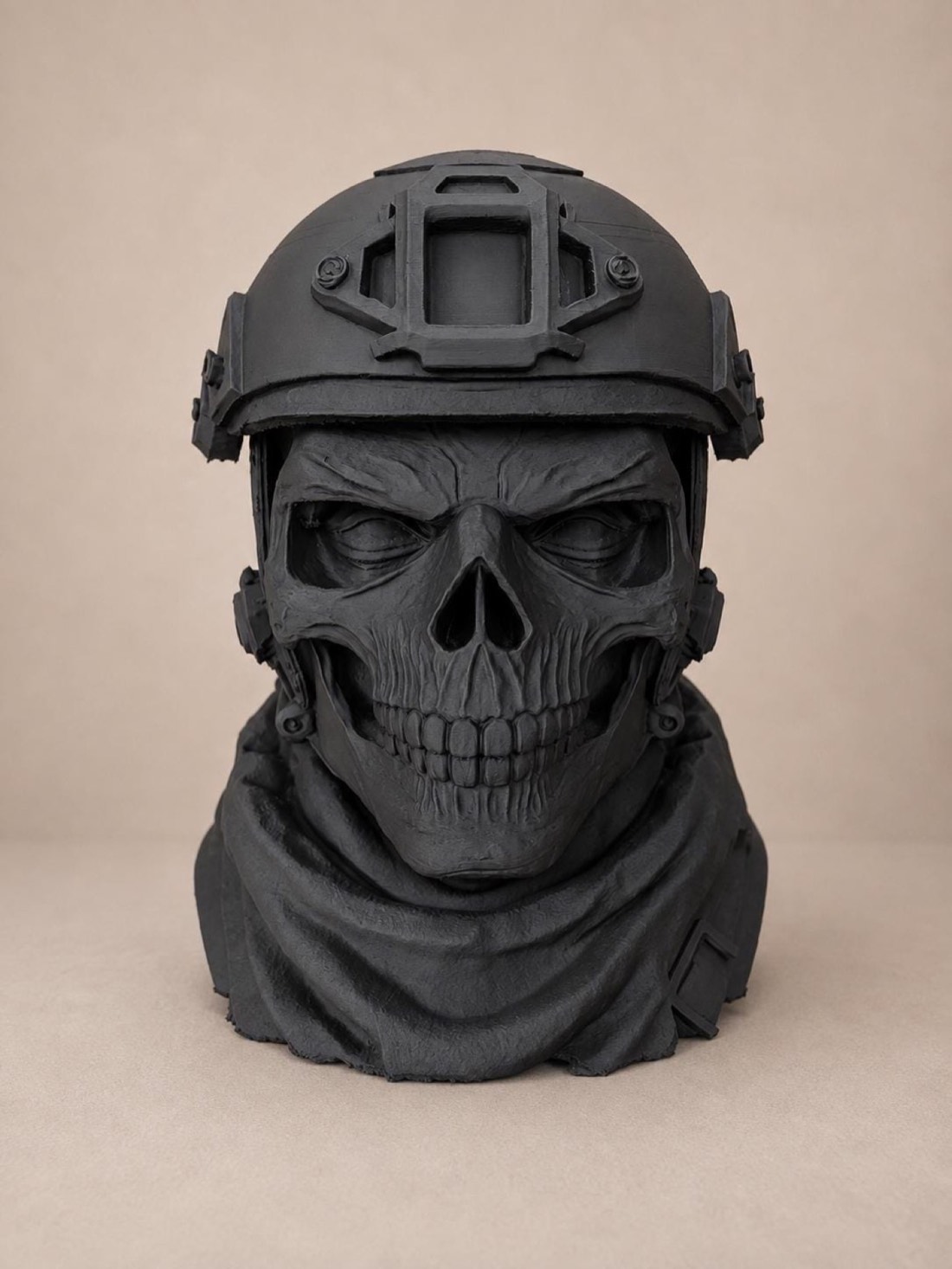 Black Recon skull headphone stand with tactical helmet